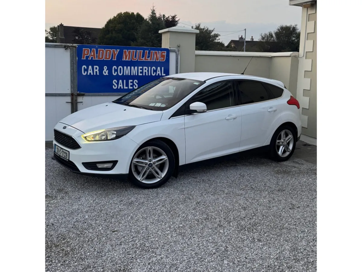 Ford Focus 1.5 TDCI ZETEC 120PS 5DR - Image 4