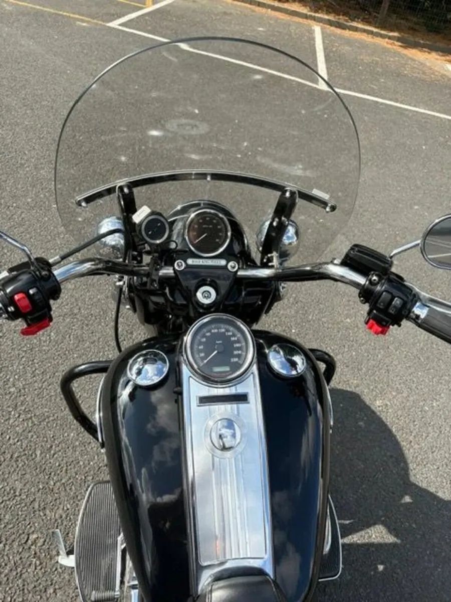 HARLEY DAVIDSON Road King  2011 - Image 4