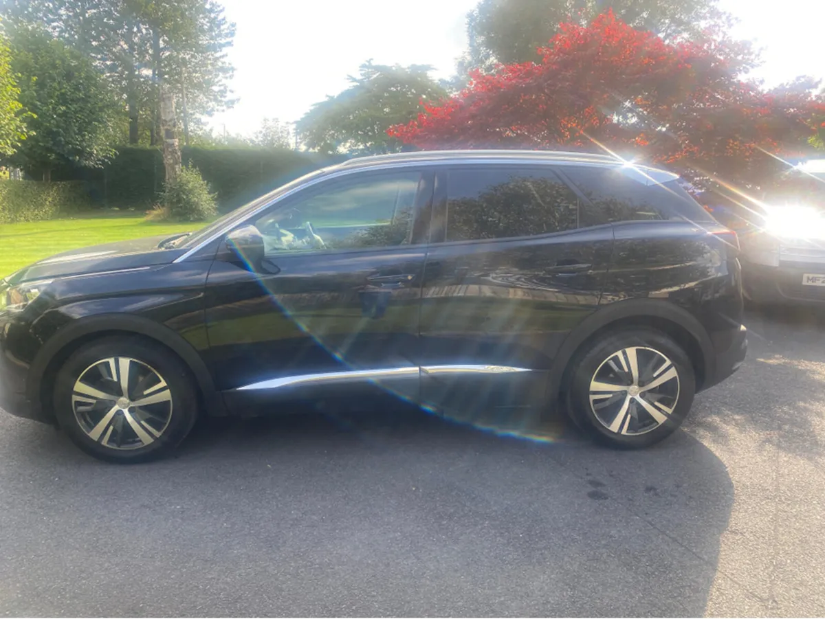 Peugeot 3008 ALLURE S/S AUTO - Image 2