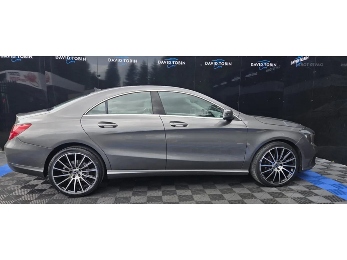 Mercedes-Benz CLA CLA 180 PETROL MANUAL/LOW MILEAG - Image 2