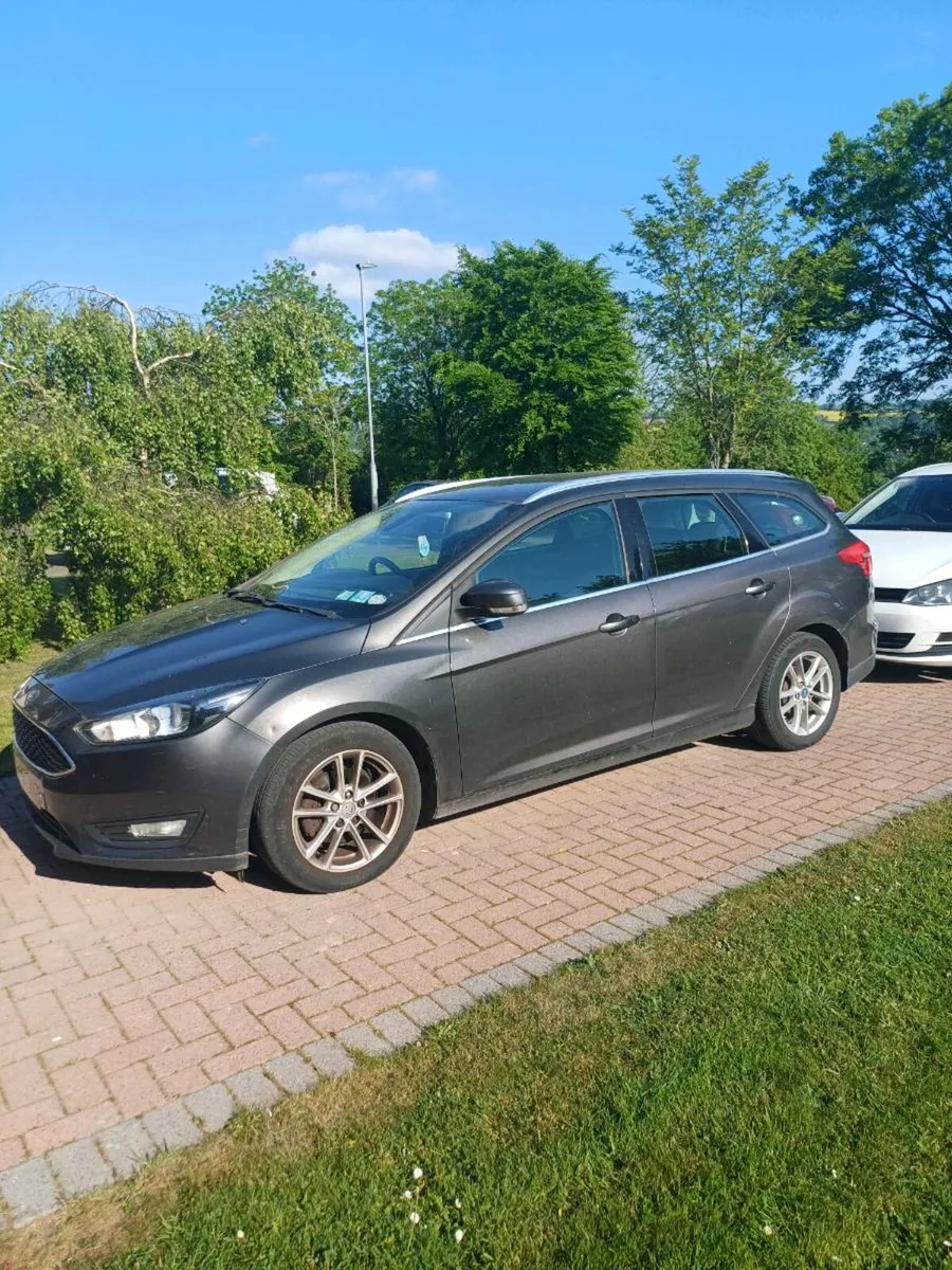 Ford Focus - Image 4