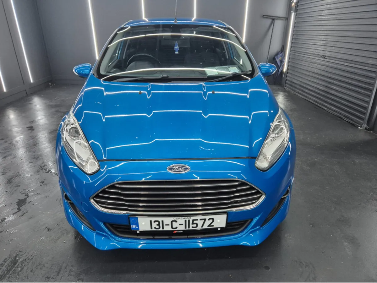 Ford Fiesta 1.0 TITANIUM  125PS 5DR - Image 2