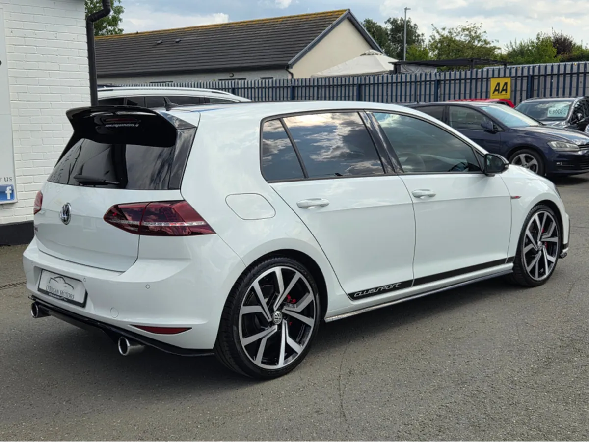 Volkswagen Golf GTI CLUBSPORT TRACK EDITION - Image 3