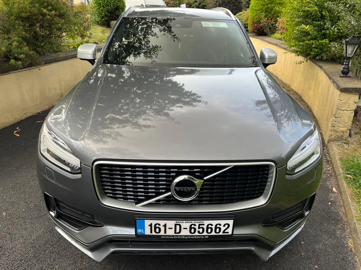 2016 Volvo XC90 R-Design 2.0 auto 7 seater - Image 3