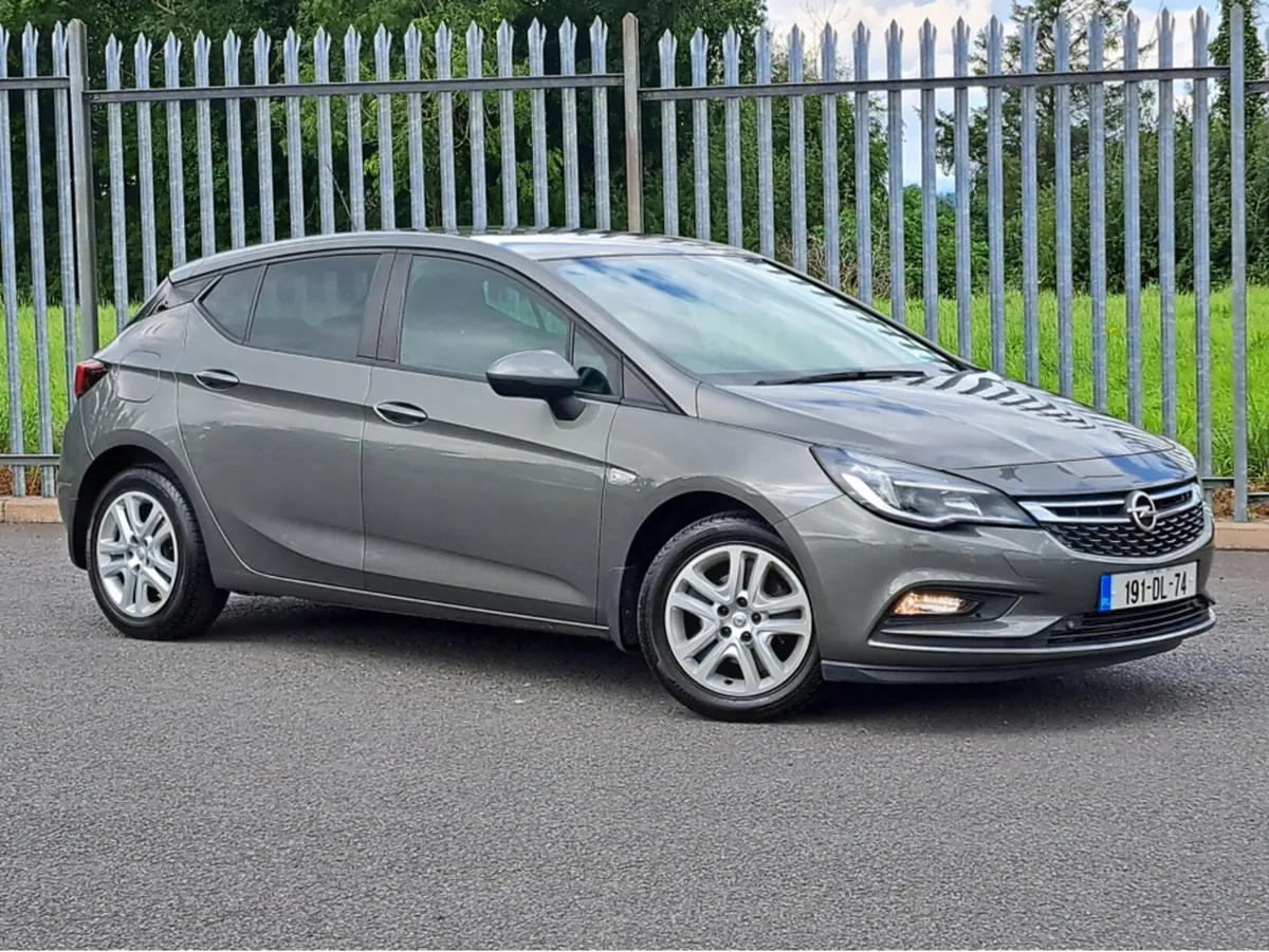 Opel Astra SC 1.0TURBO 105BHP - Image 2