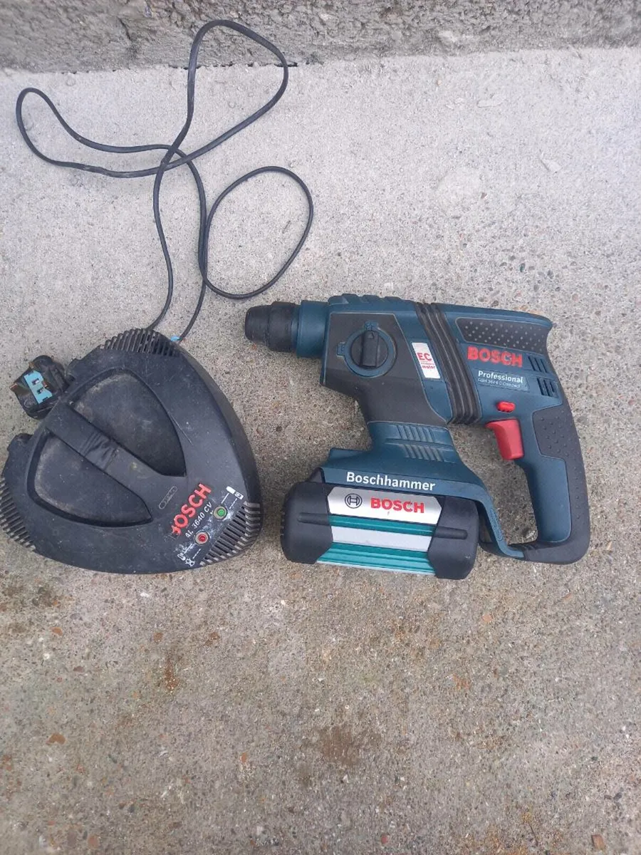 Bosch Cordless Hammer Drill - Image 3