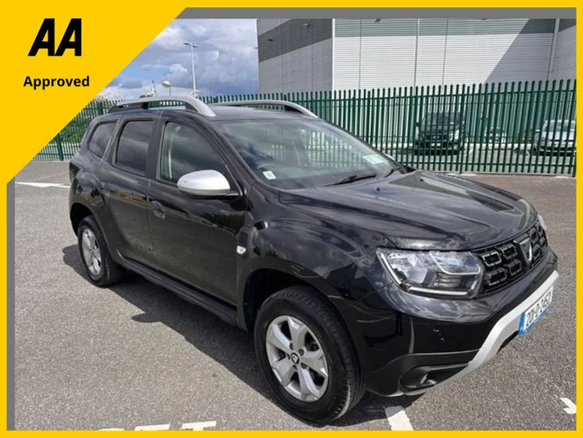 Dacia Duster 1.0 PETROL, COMFORT MODEL, LOW MILEAG - Image 1