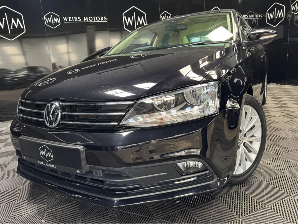 Volkswagen Jetta HIGHLINE 1.4 TSI D7F 125BHP 4DR A - Image 3