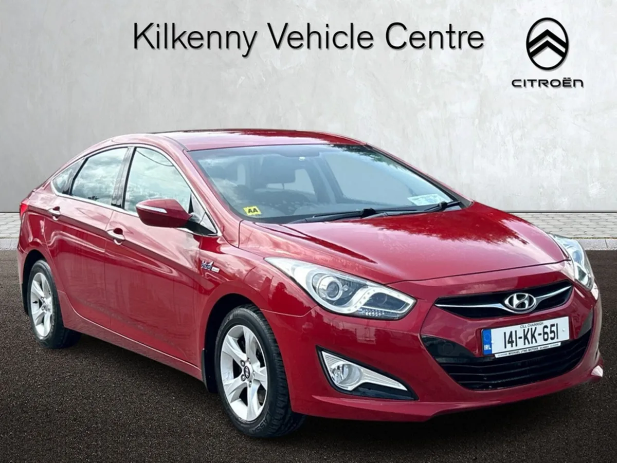 Hyundai i40 EXECUTIVE 4DR - Image 1