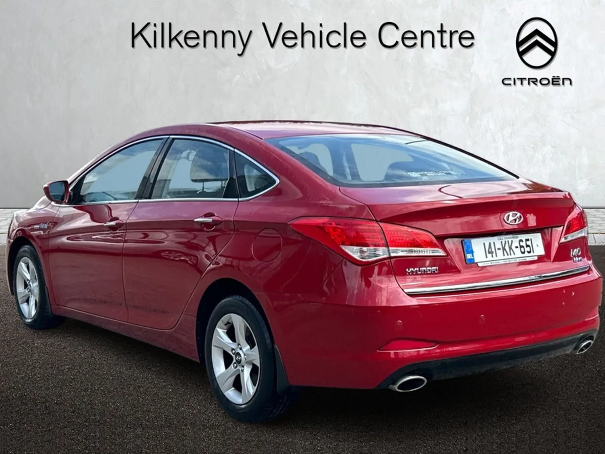 Hyundai i40 EXECUTIVE 4DR - Image 2