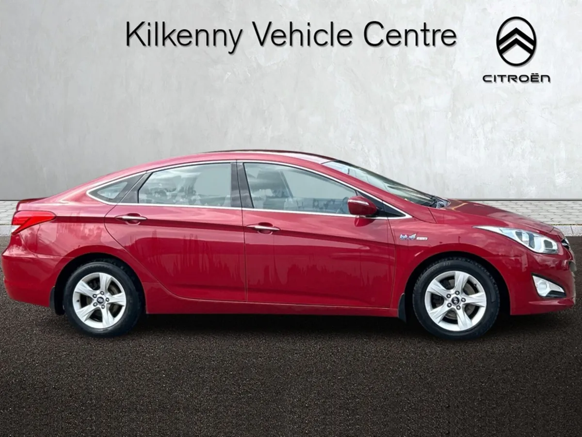 Hyundai i40 EXECUTIVE 4DR - Image 3