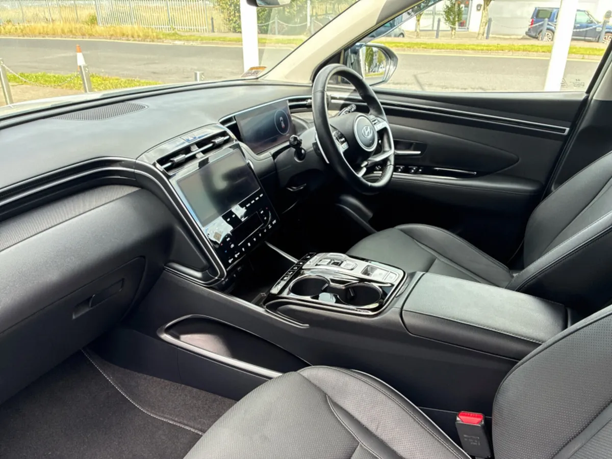 Hyundai Tucson EXECUTIVE PLUS HEV PTG - Image 3