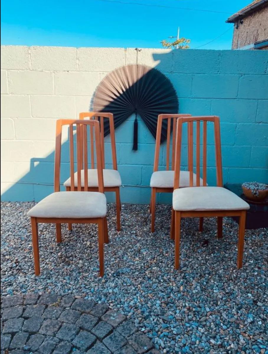 Mid Century Dining Chairs x 4 - Image 4