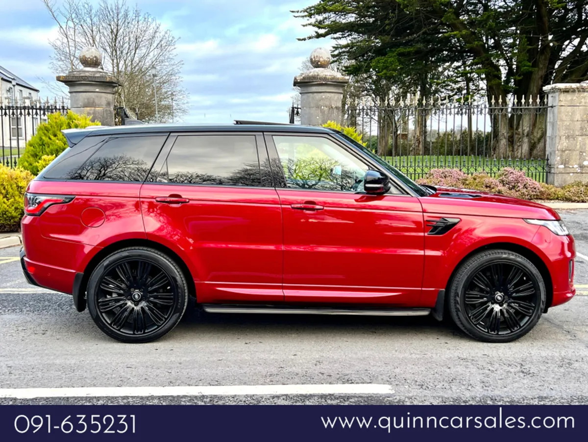 Land Rover Range Rover Sport 3.0 SDV6 AUTOBIOGRAPH - Image 2