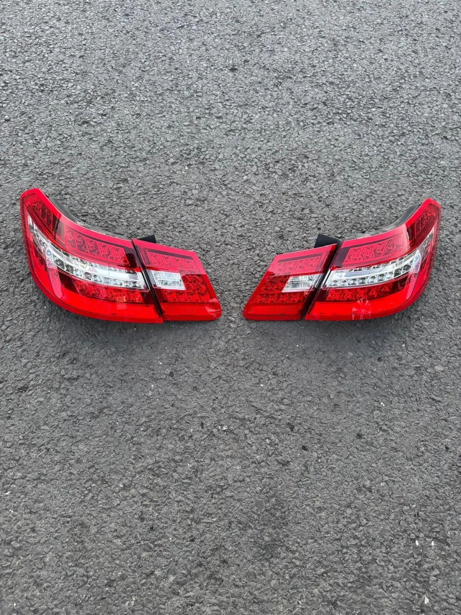 Mercedes e class 2009-2013 - Image 1