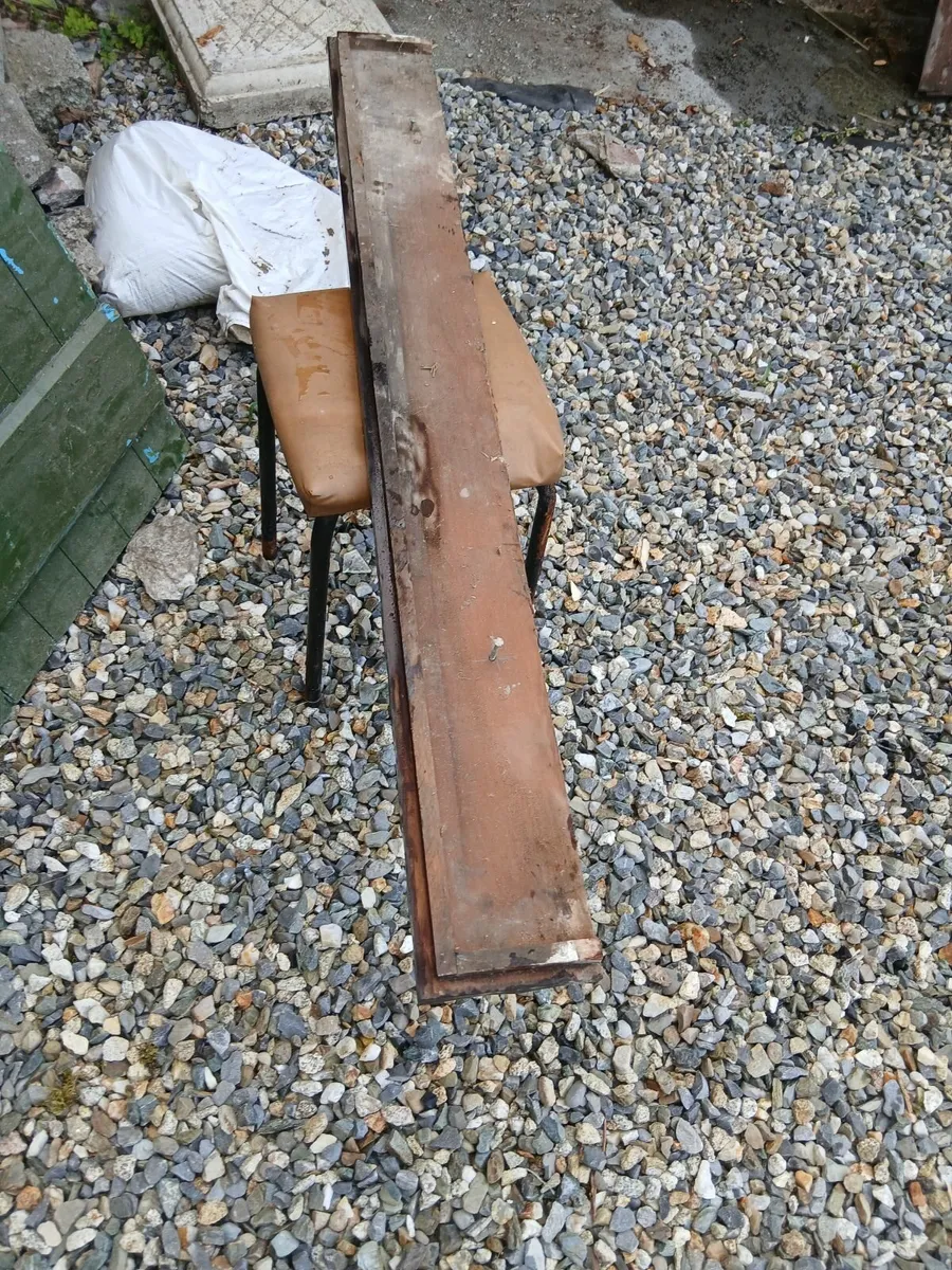 1970s origioal mahogany mantlepiece 5ft x 6 inch - Image 2