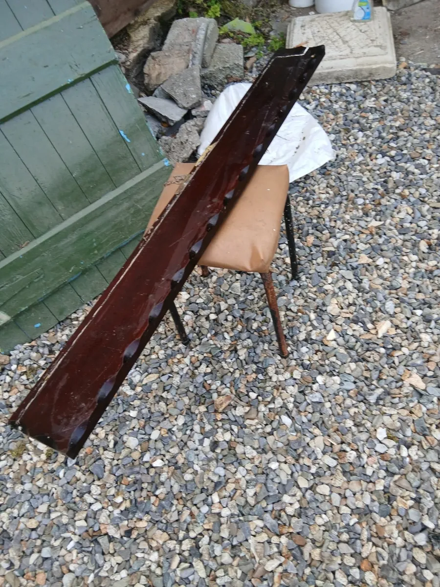 1970s origioal mahogany mantlepiece 5ft x 6 inch - Image 1