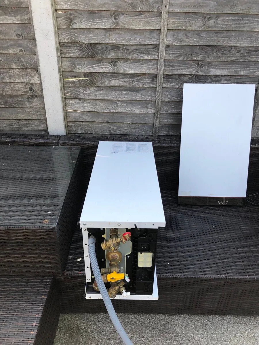 Viessmann Boiler - Image 2