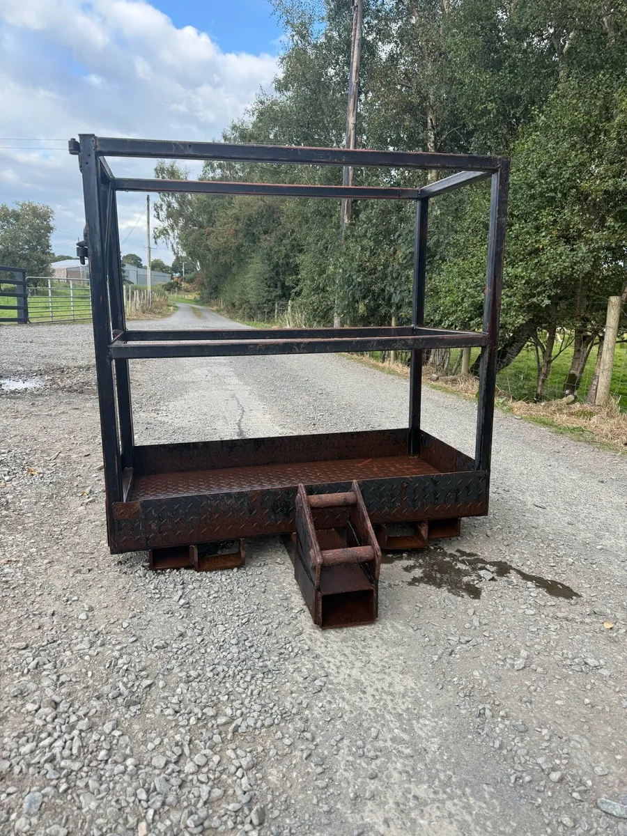 Digger Man Cage - Image 4