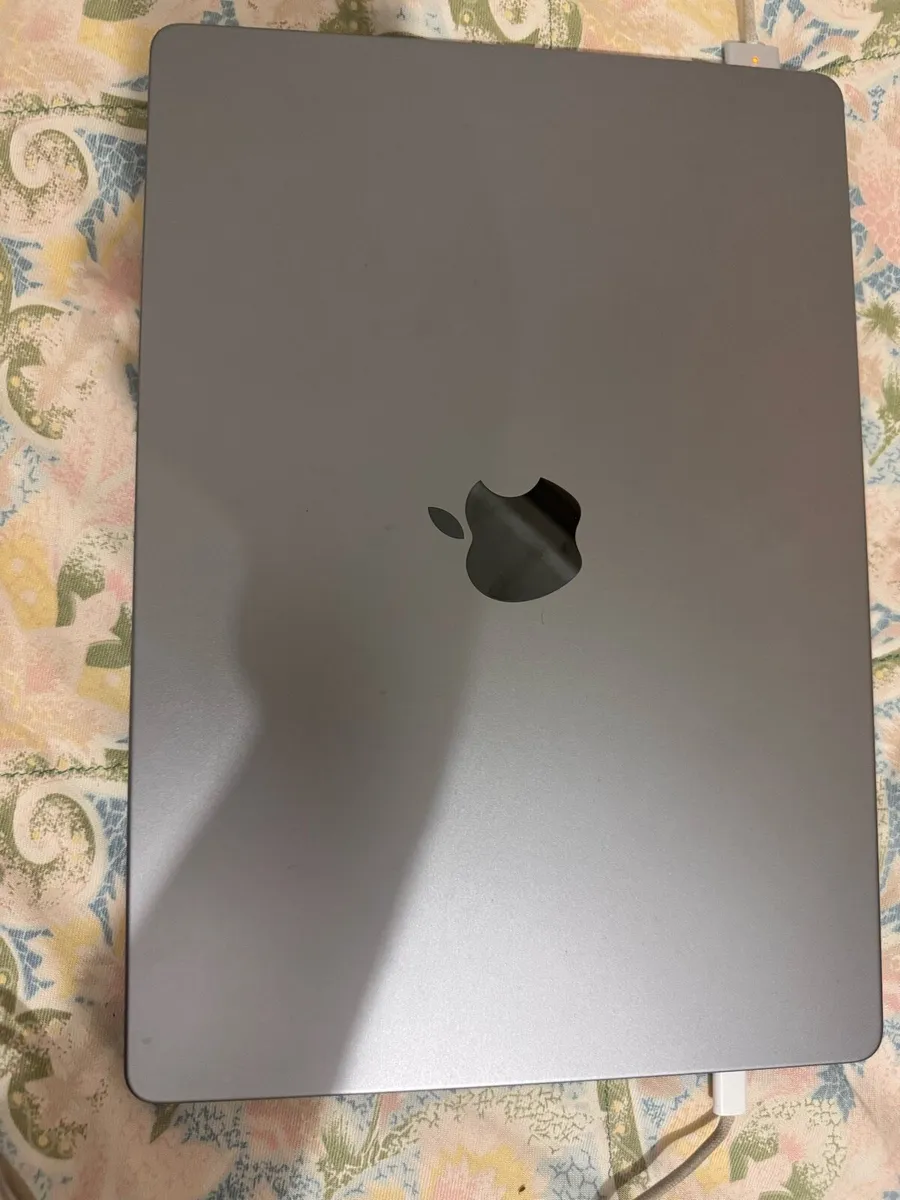 Macbook Pro M1 Pro 16 Gb Ram 512SSD - Image 4