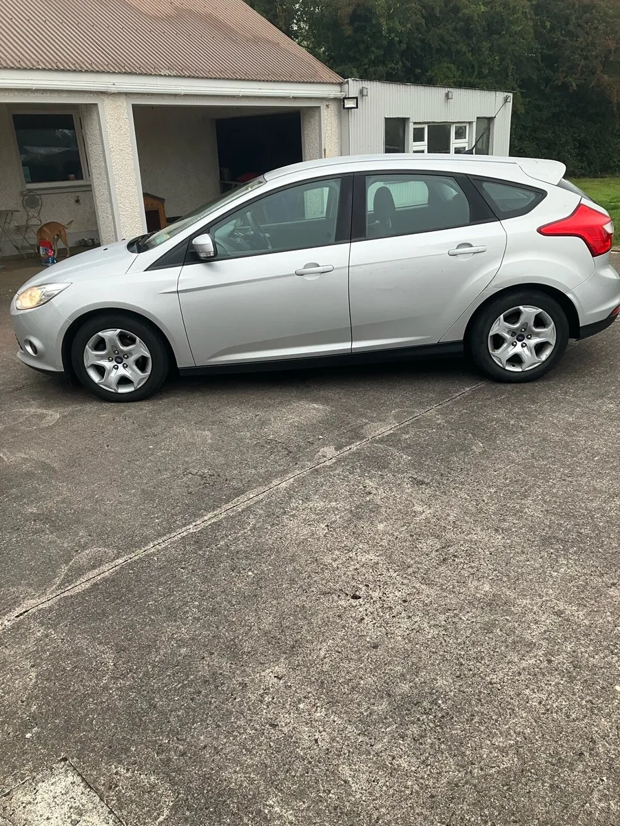 Car - Image 3