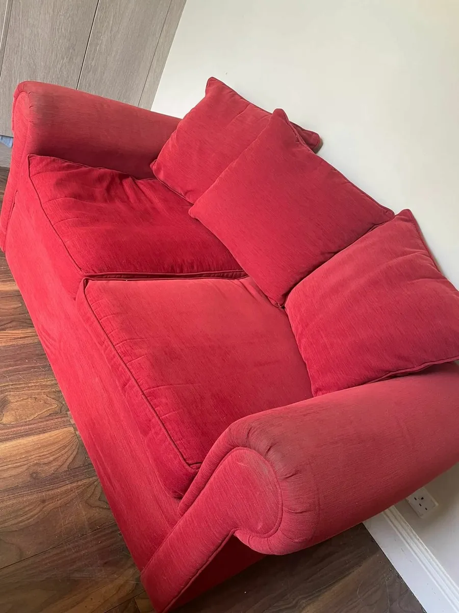 Couch - Image 3