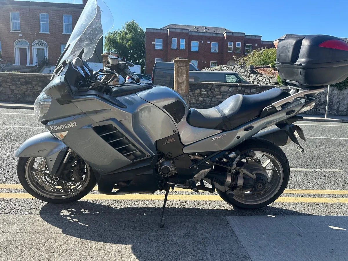 Kawasaki GTR Gtr 1400 - Image 1
