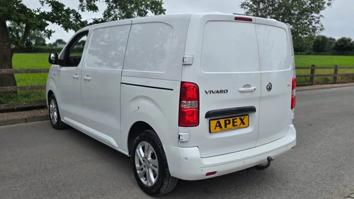 Vauxhall Vivaro L1 Diesel - Image 4