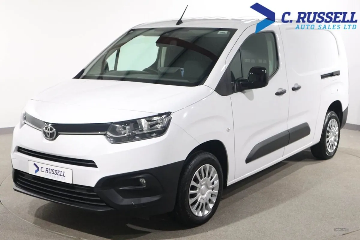 Toyota Proace L2 Diesel - Image 1