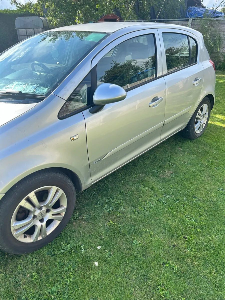 Opel Corsa Club 1.2 - Image 4