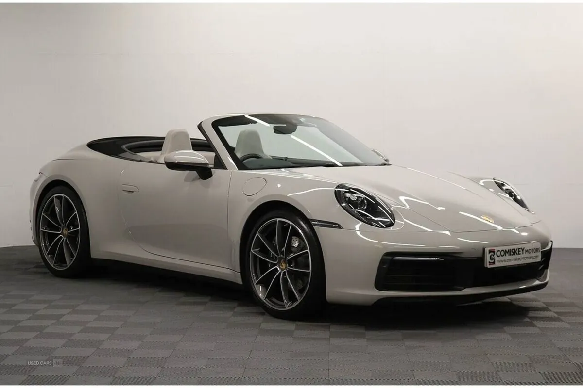 Porsche 911 T 992 Carrera - Image 2