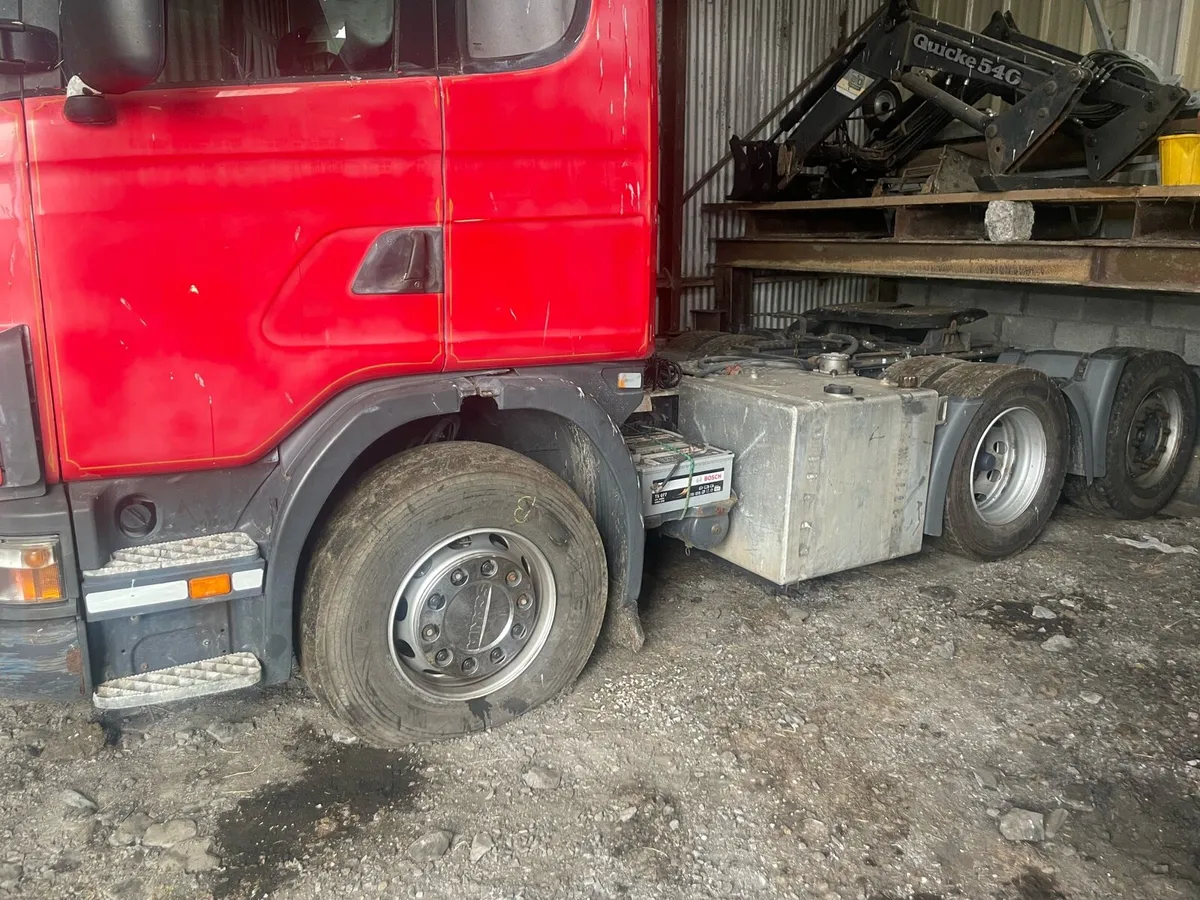 Scania 164 - Image 1