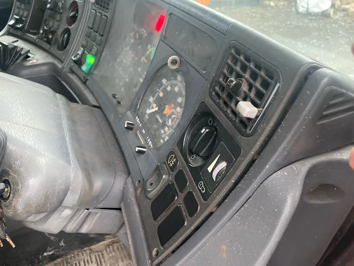 Scania 164 - Image 4