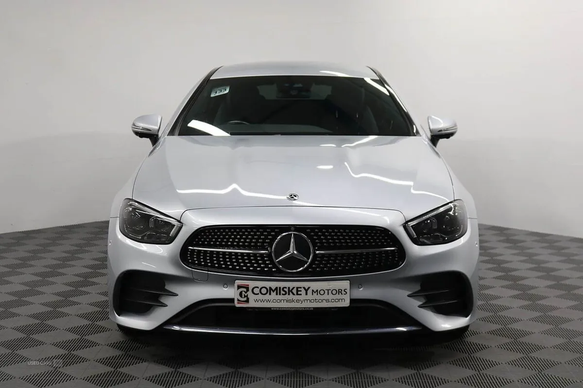 Mercedes-Benz E-Class E220d AMG Line - Image 2