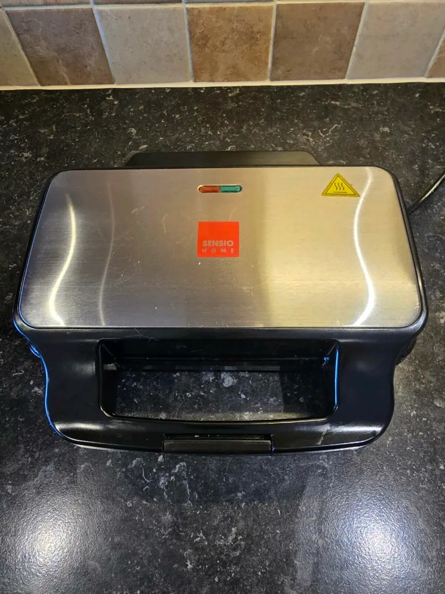 Waffle maker - Image 2