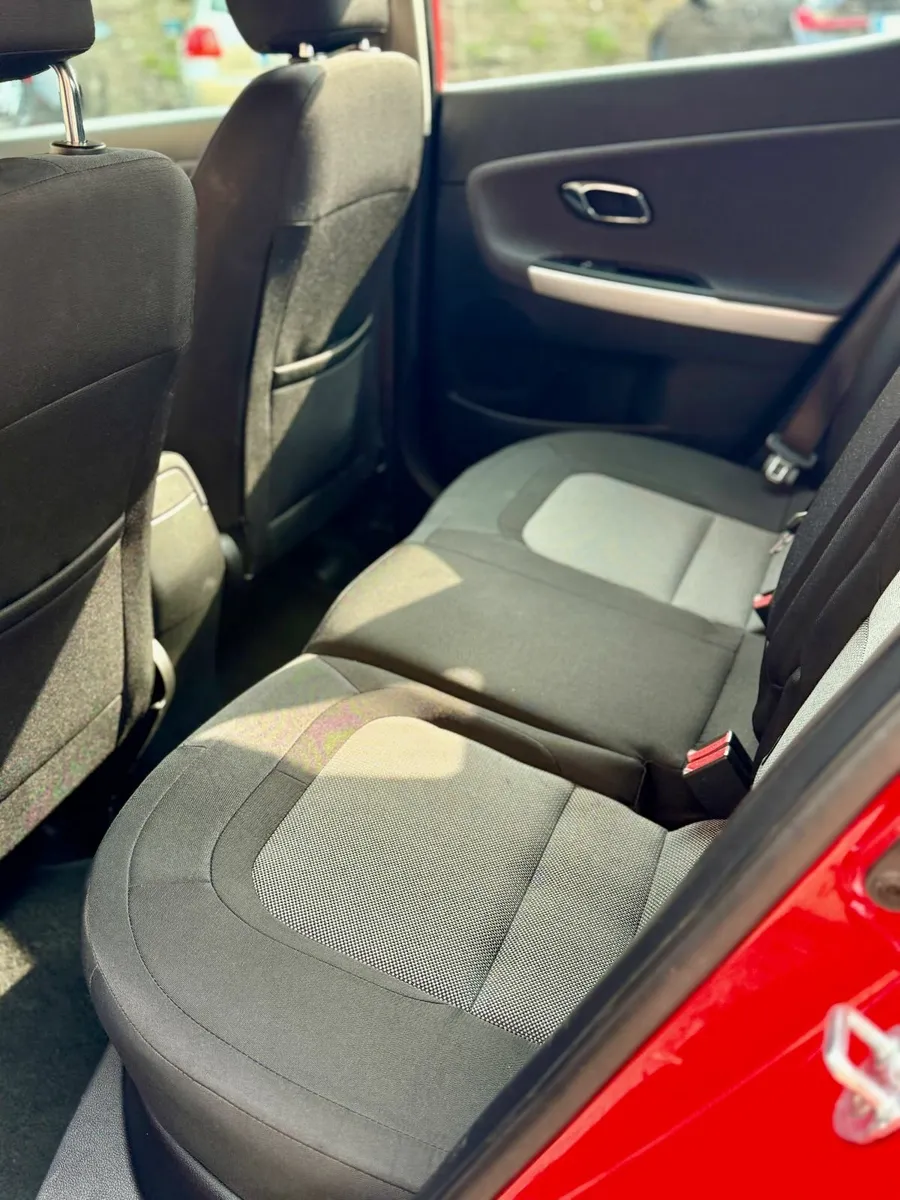 Kia Ceed 2015 - Image 2
