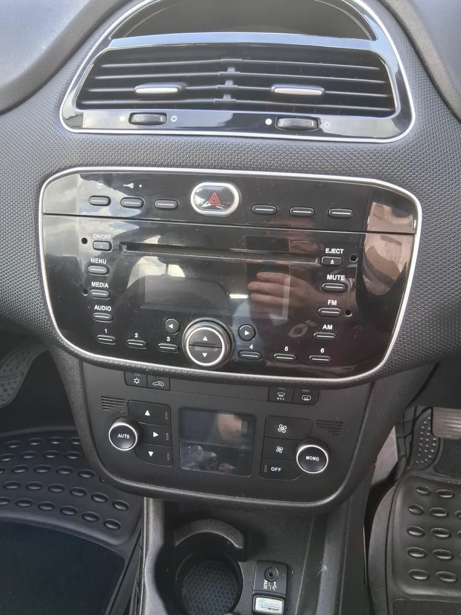 Fiat Punto 2013 - Image 4
