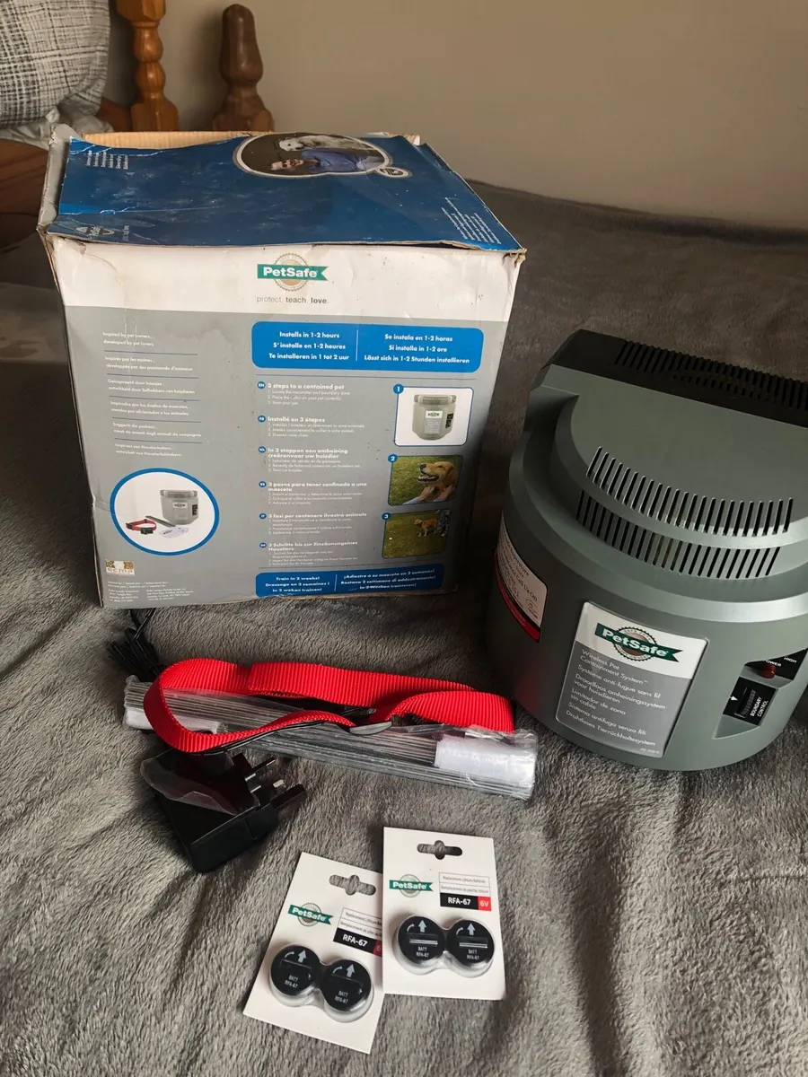 Pet safe wireless system & Dog create - Image 1