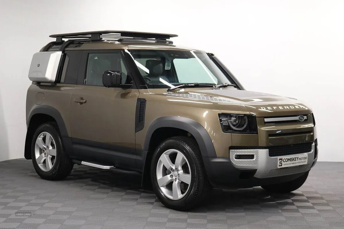 Land Rover Defender 90 D250 Mhev HSE - Image 1