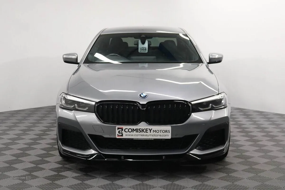 BMW 5 Series 530e M Sport - Image 2