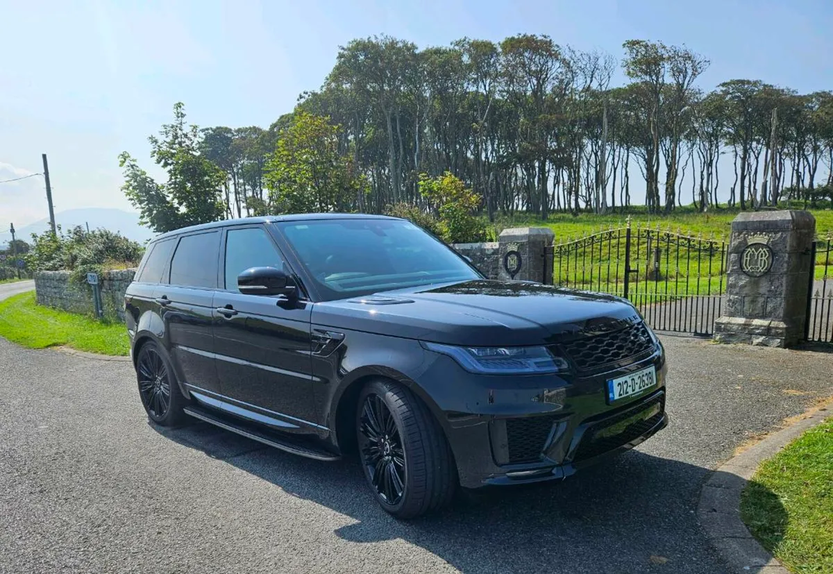 Range Rover Sport HSE black edition - Image 1
