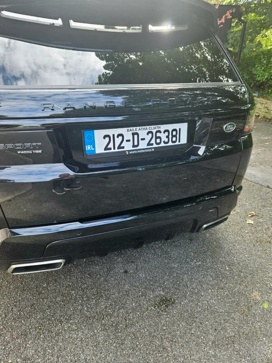 Range Rover Sport HSE black edition - Image 4