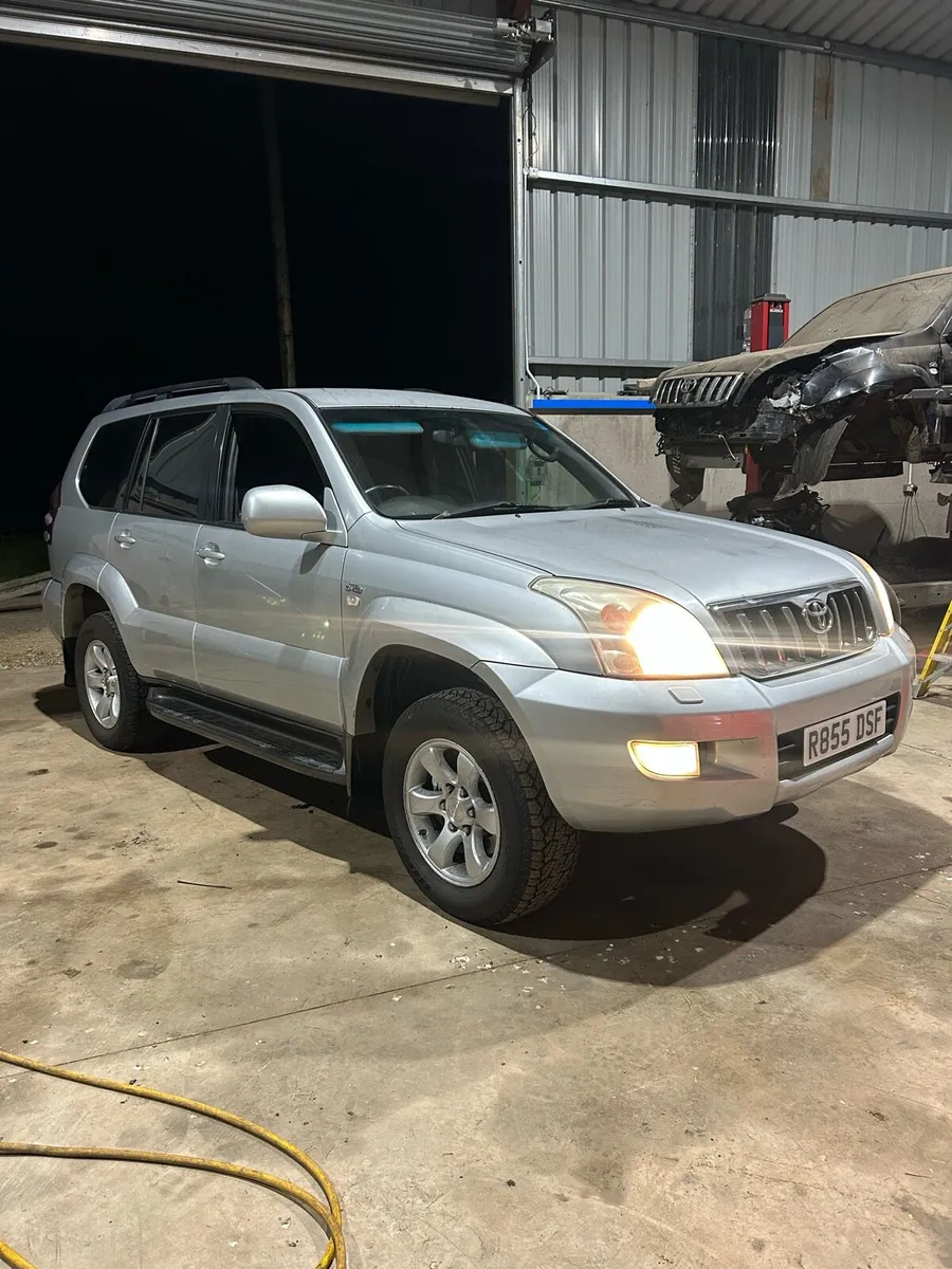 Toyota Land Cruiser - Image 2
