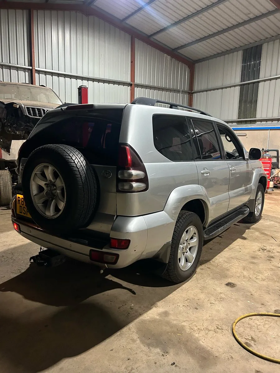 Toyota Land Cruiser - Image 3