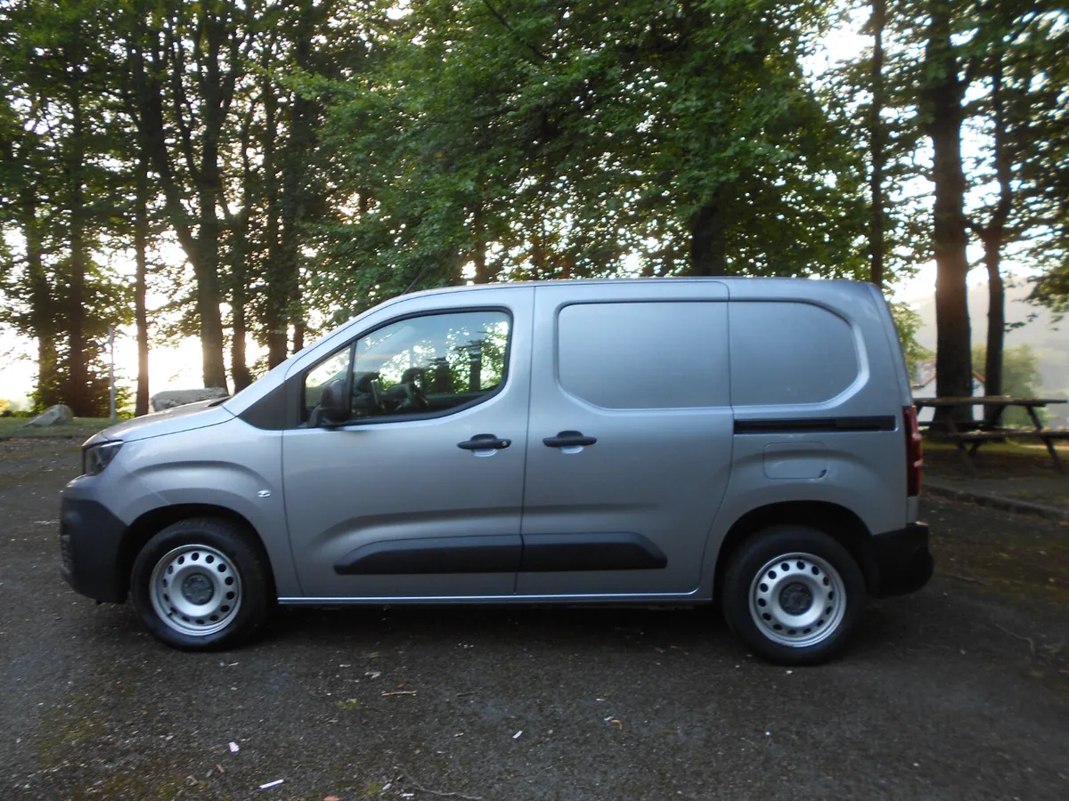 Peugeot Partner 2023 - Image 3