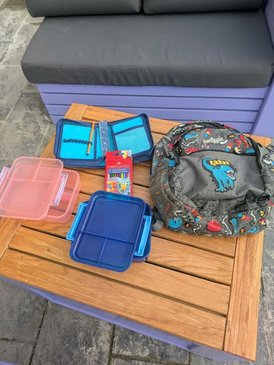 School bag - Image 2