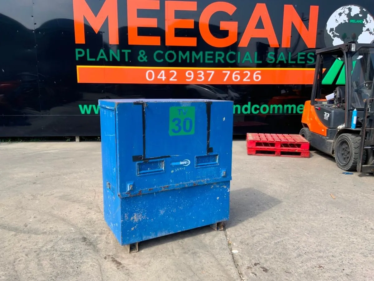 DOUBLE HEIGHT TOOL STORAGE CHEST.....259-1. - Image 1
