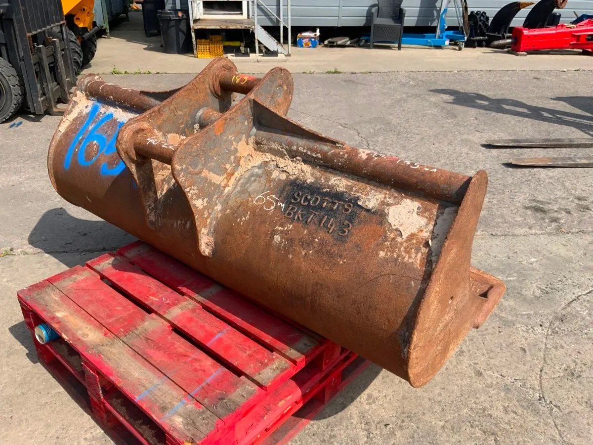 72" GRADING BUCKET......65mm PINS.........165w. - Image 4