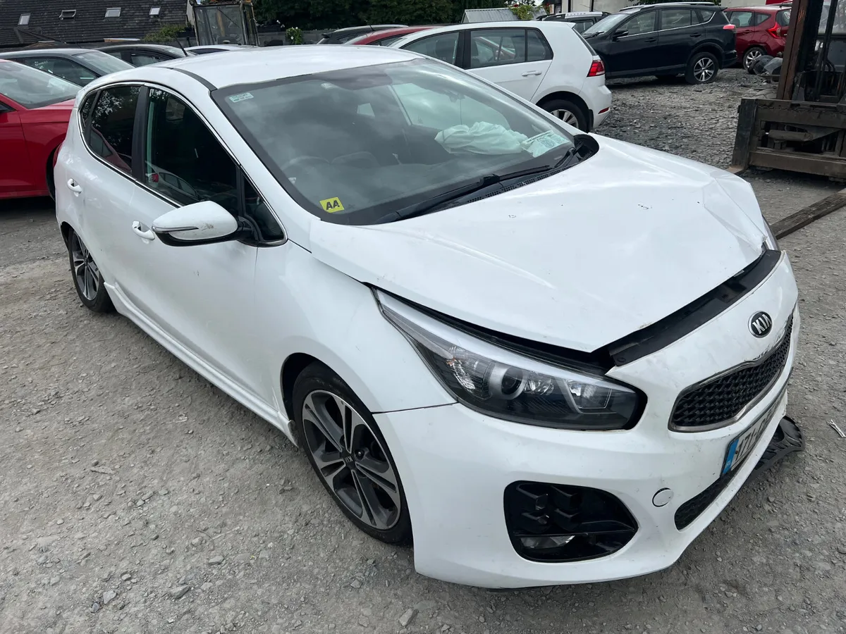2017 Kia Ceed 1.4 GT Line - Image 3