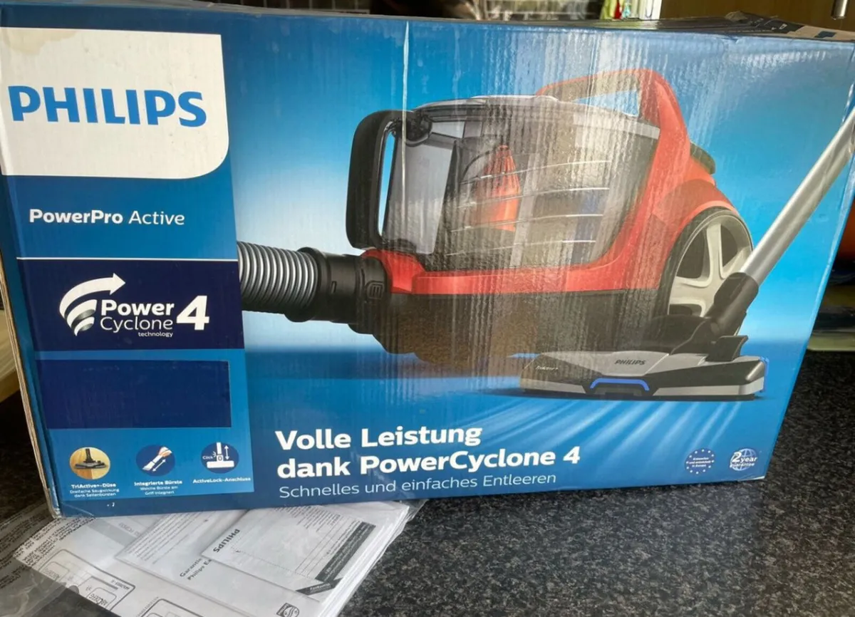 Philip  powerpro active hoovers - Image 2